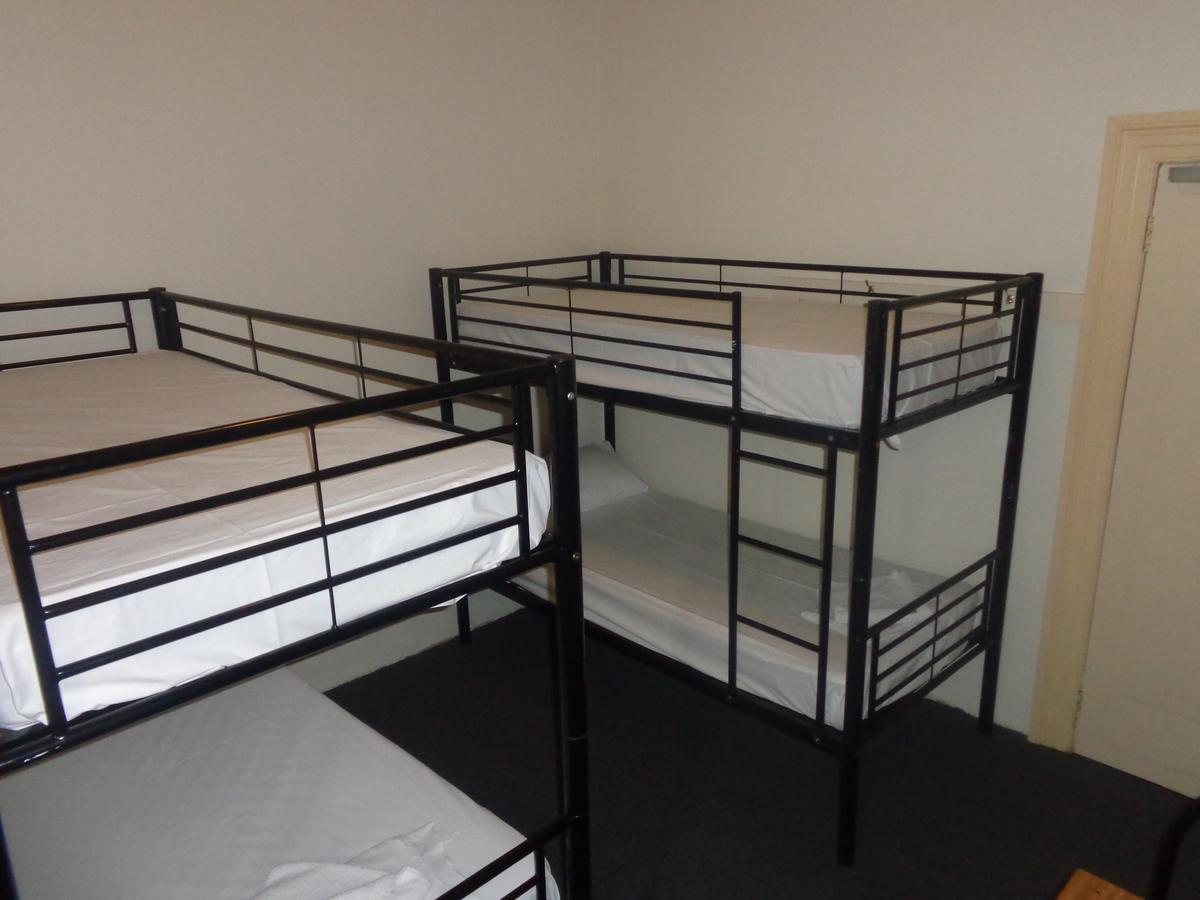 Adelaide Backpackers And Travellers Inn Bagian luar foto
